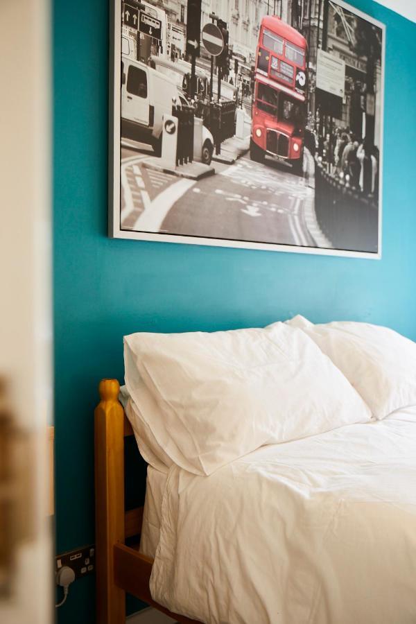 The Lord Grenfell Bed & Breakfast Maidenhead Exterior foto A room at the hotel